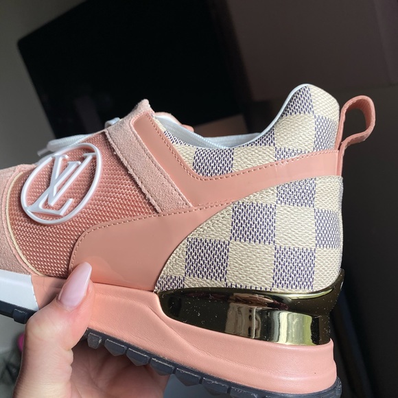 Louis Vuitton Run Away Sneaker - Picture 2 of 8